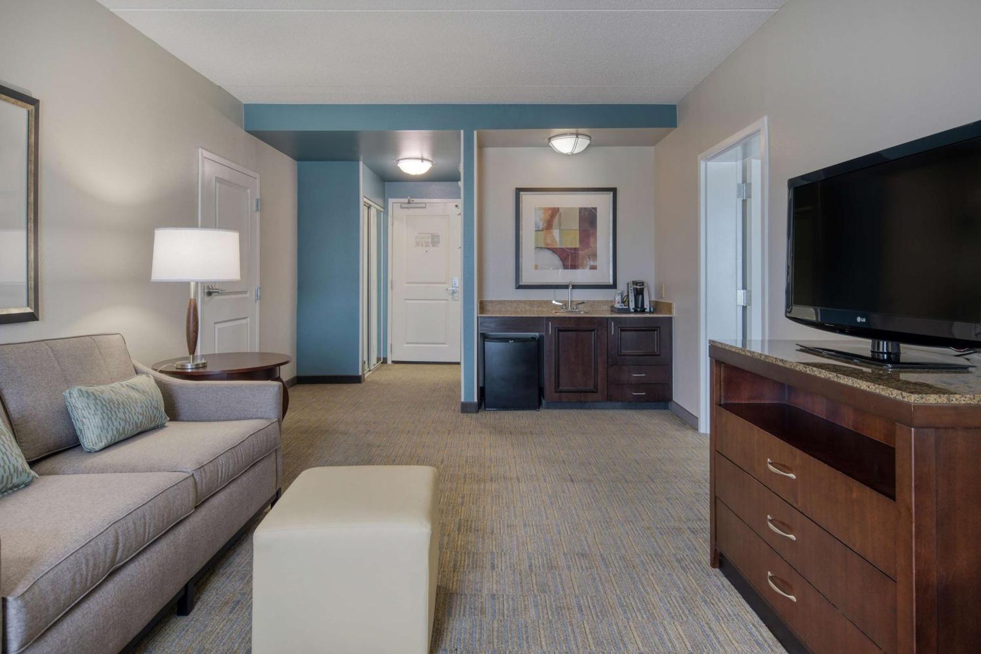 Hilton Garden Inn Durham Southpoint Exterior photo